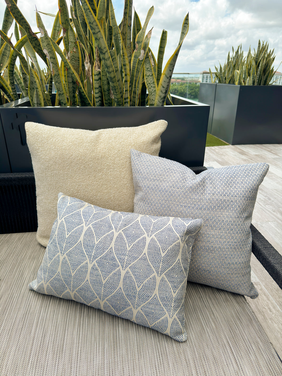 Anaya Coastal Breeze 14x20 Indigo Outdoor Pillow